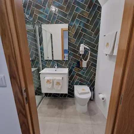 Fogadó Soldouro Train Aveiro